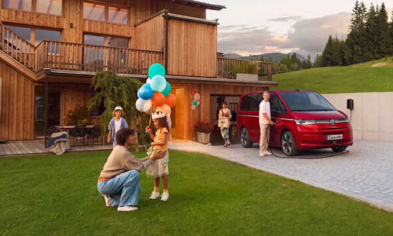 Caravelle eHybrid - All-wheel Adventures