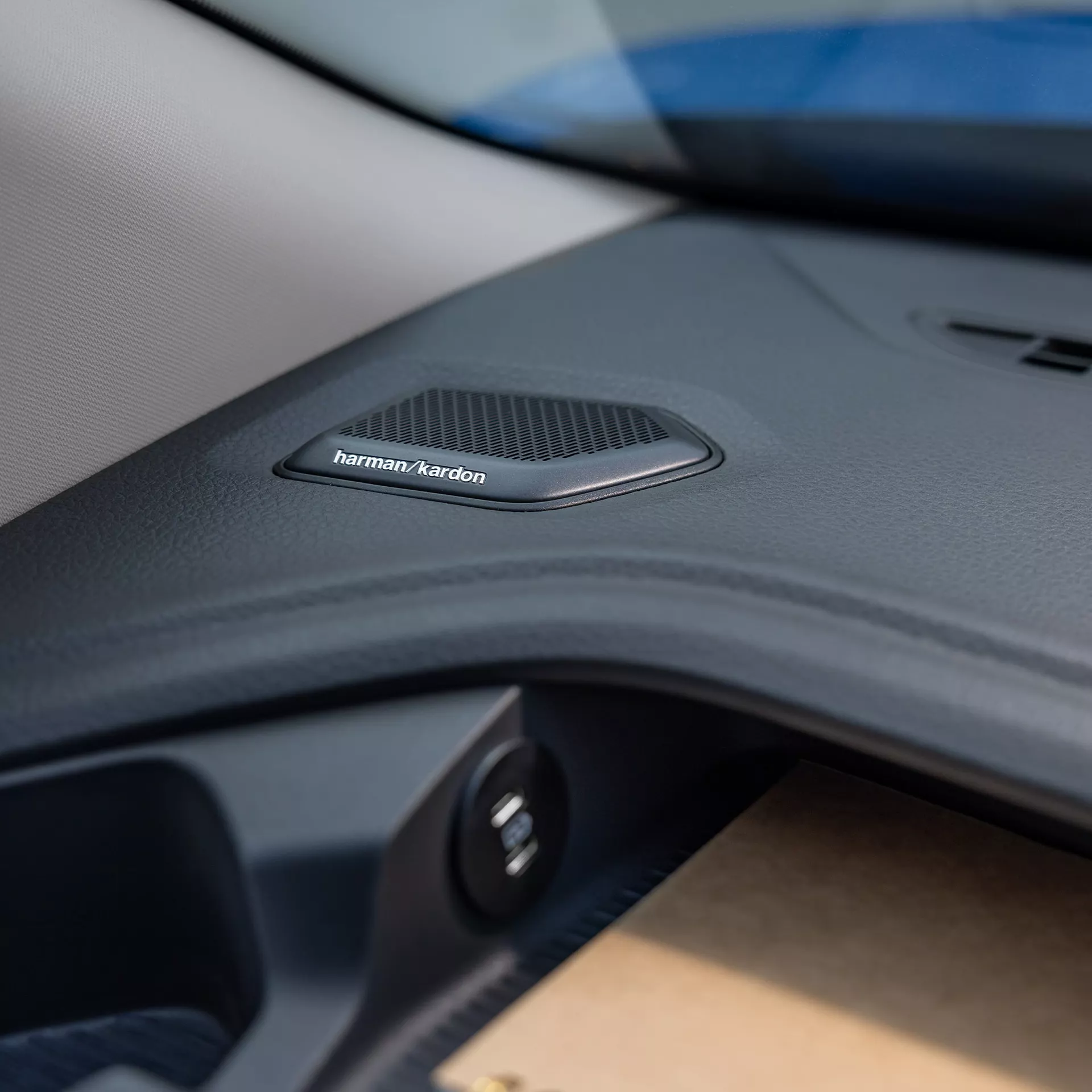 Transporter Kombi - The sound of comfort: premium sound included
